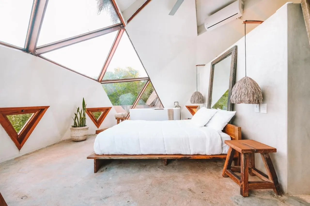 Mamasan Treehouses & Cabins Tulum Meksyk