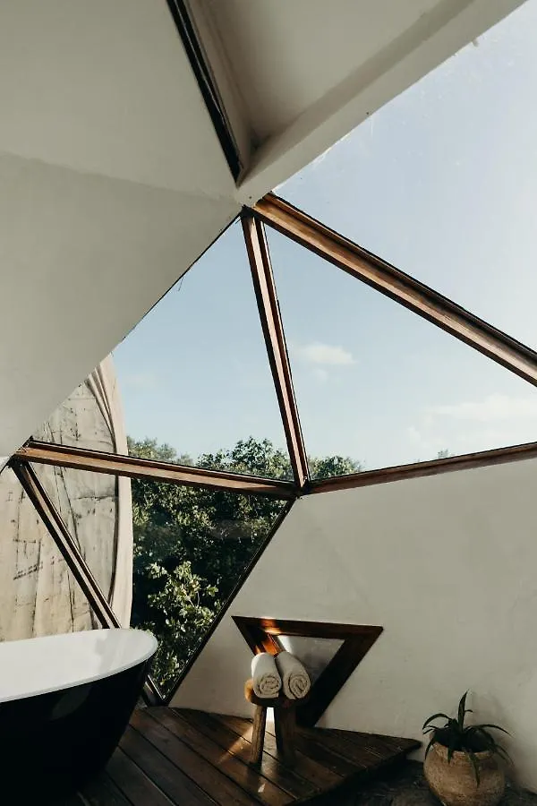 Mamasan Treehouses & Cabins Tulum Pueblo